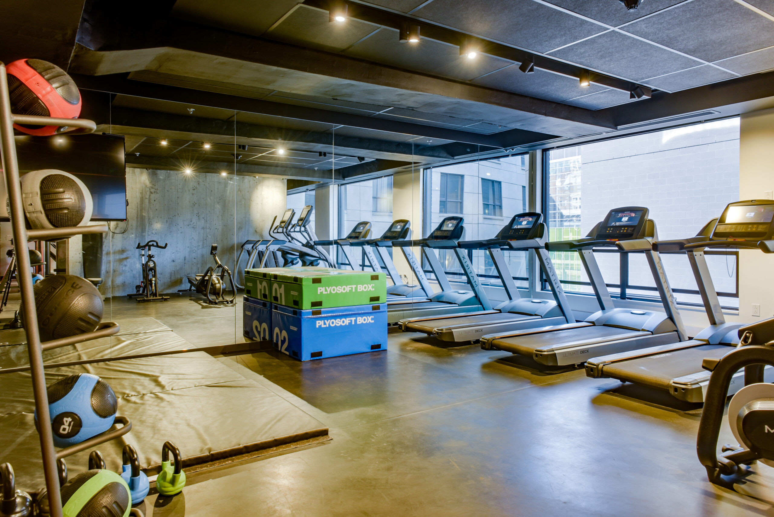 GYM hotel Monville