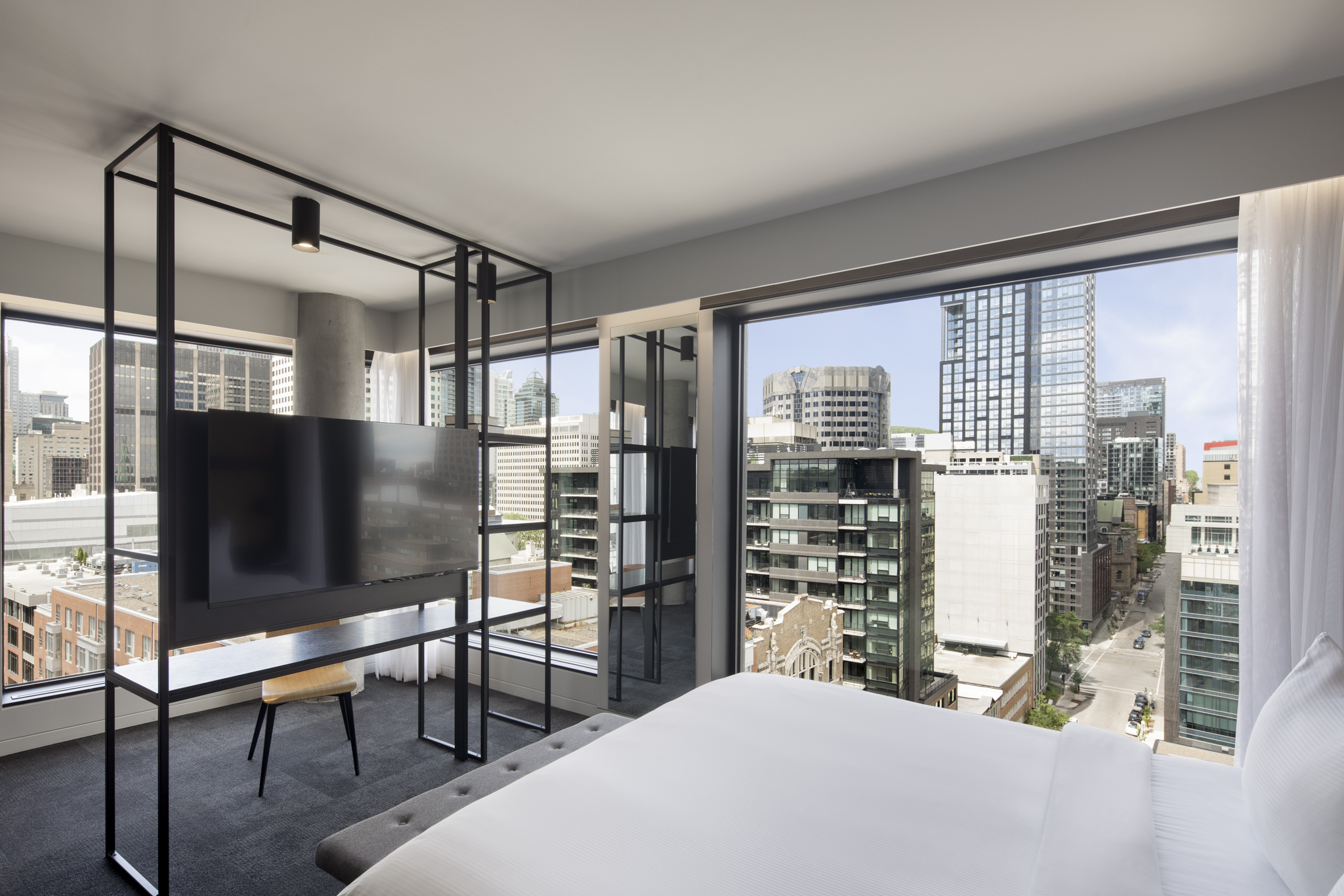 Suite Monville